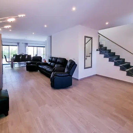 Апартаменты Flh Olhao Spacious House With Terrace *